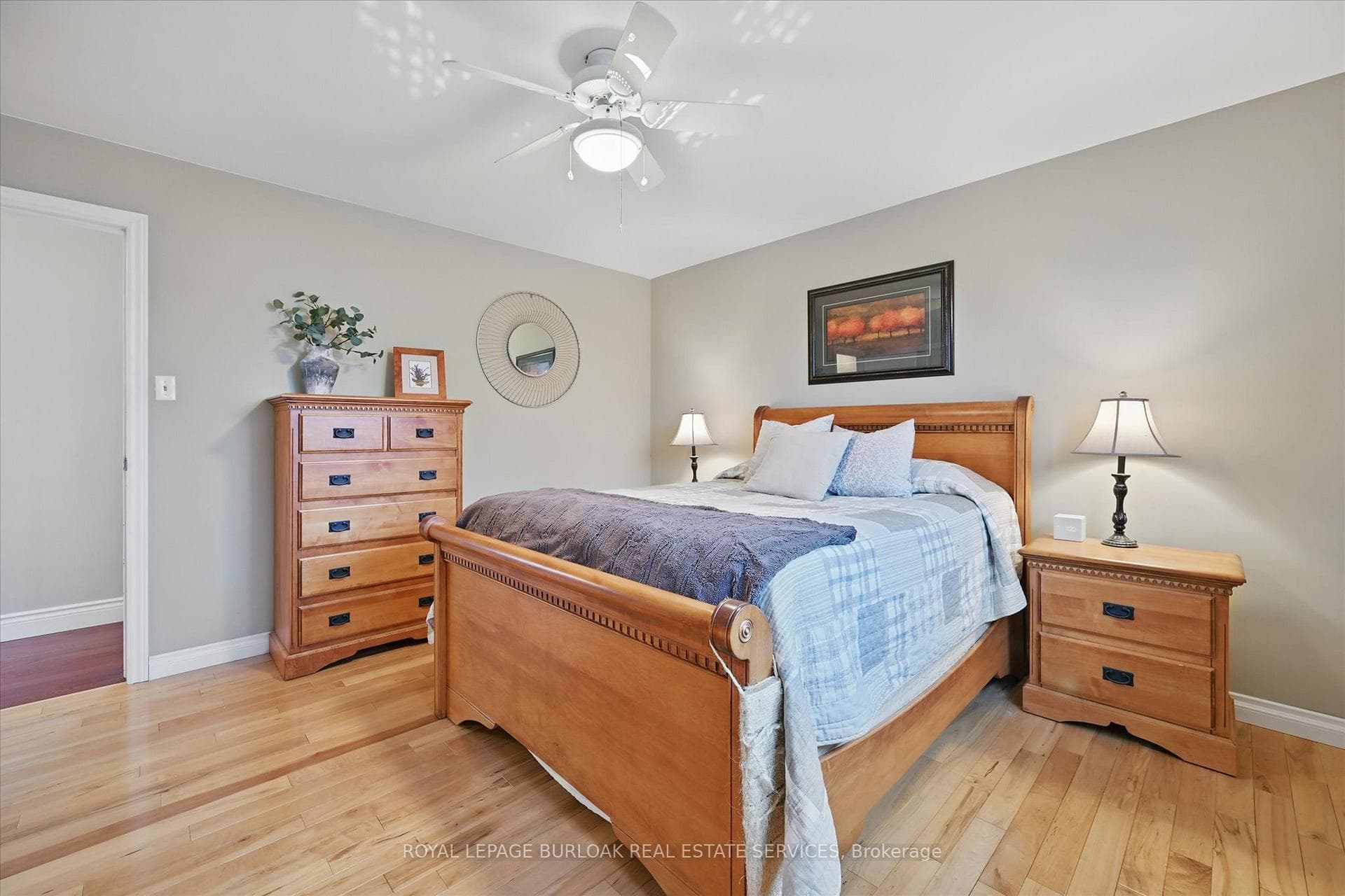 768 King Road photo 19