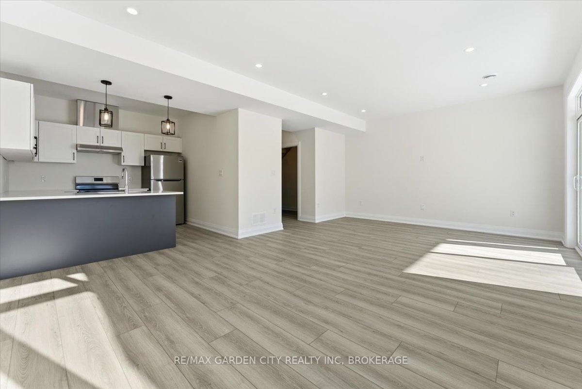 3693 ELM Street photo 12