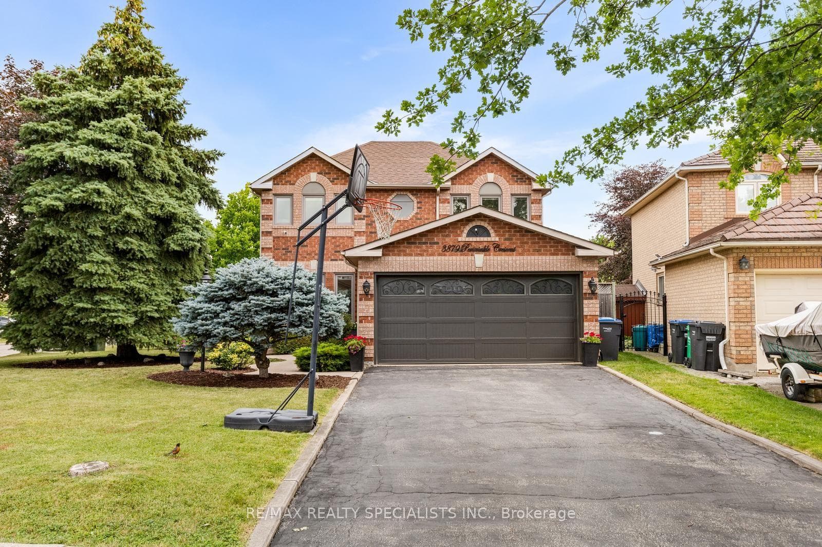3879 Periwinkle Crescent photo 38