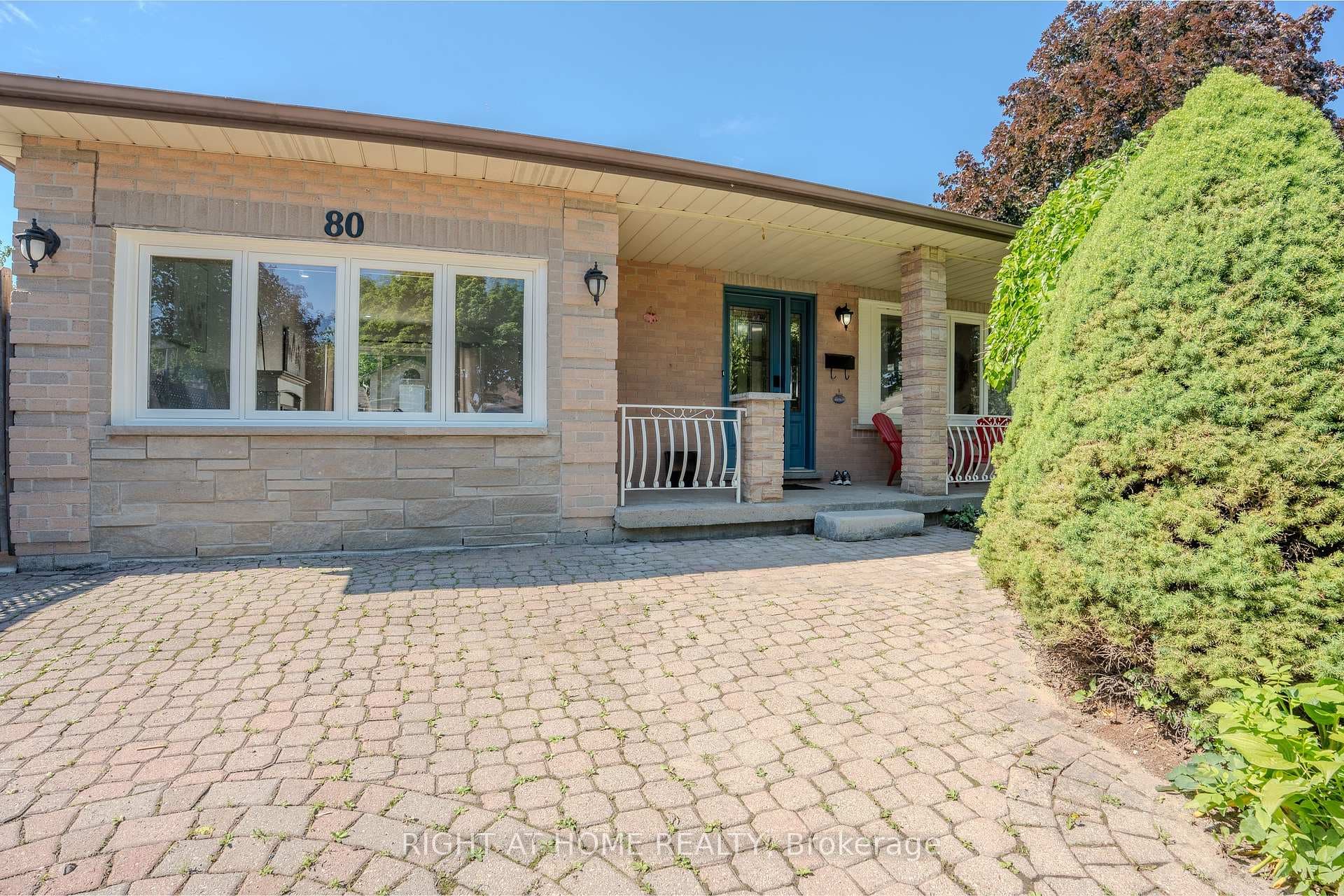 80 Chilton Drive photo 3