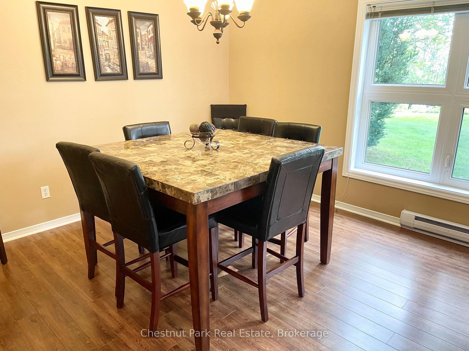 812 Suncrest Circle photo 6