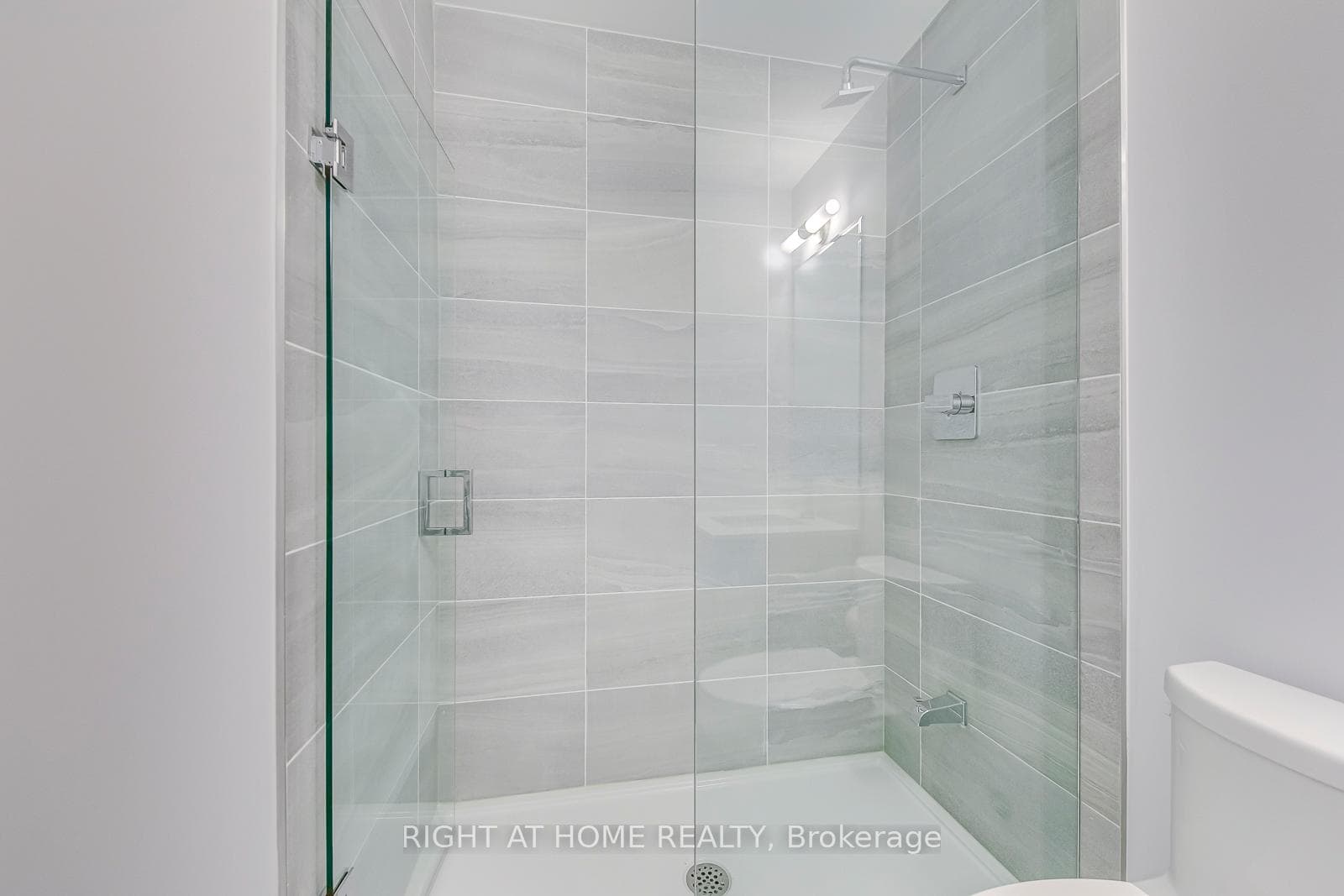 Second stand up shower