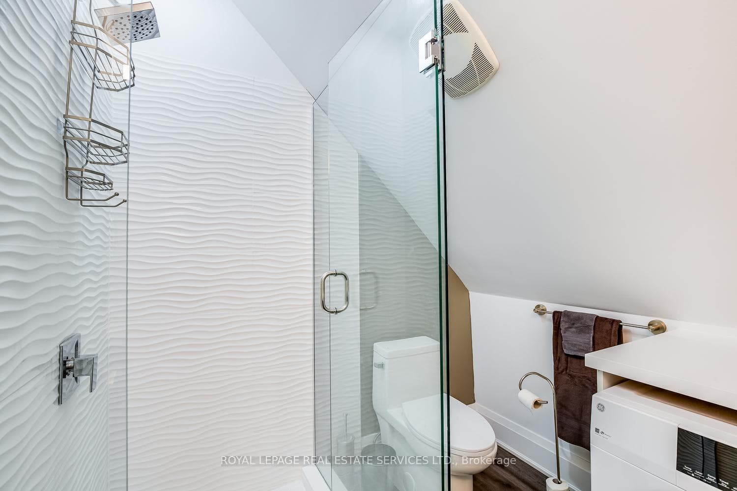 19 Springhurst Avenue Unit 3 photo 16