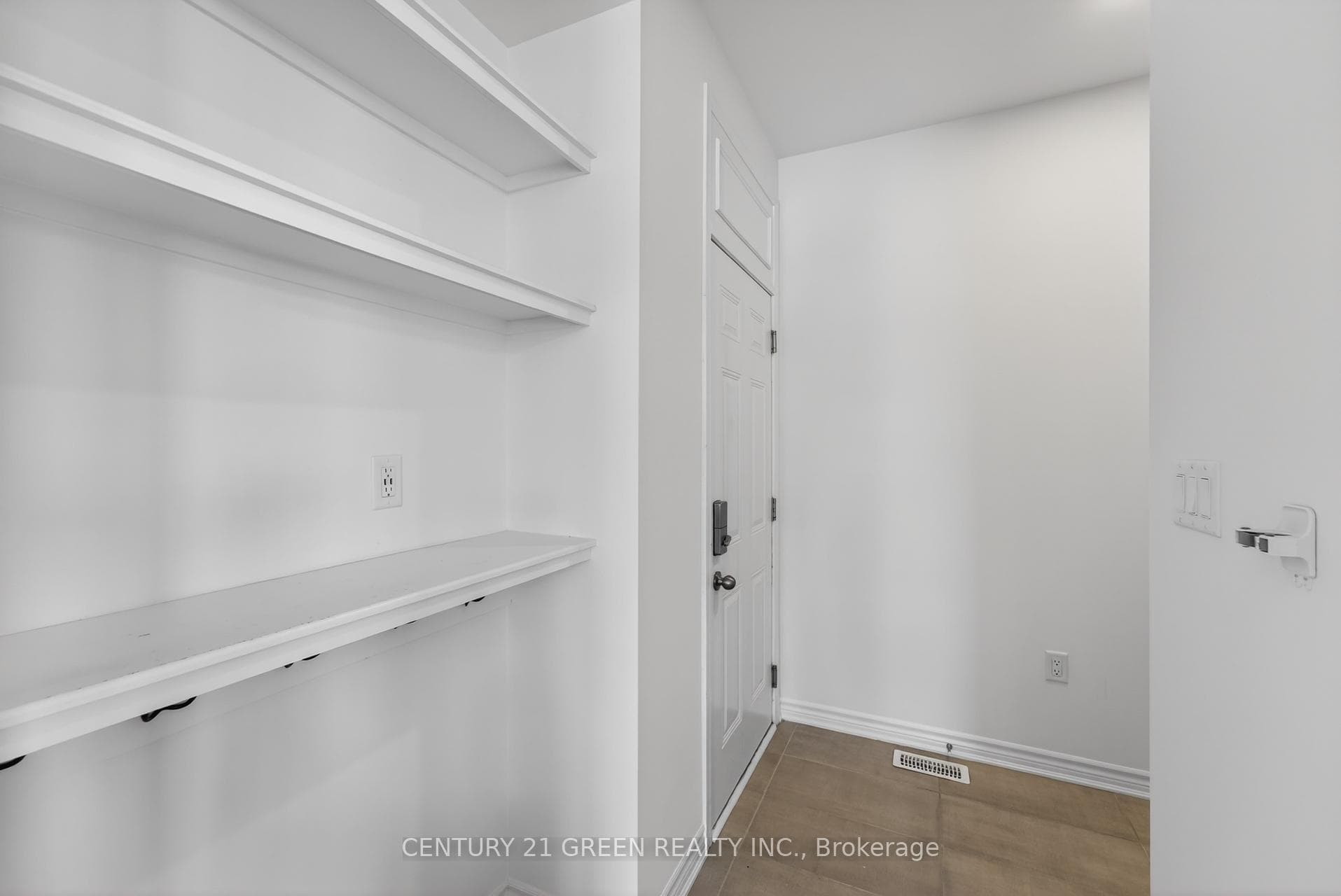 3140 Willowridge Path photo 23