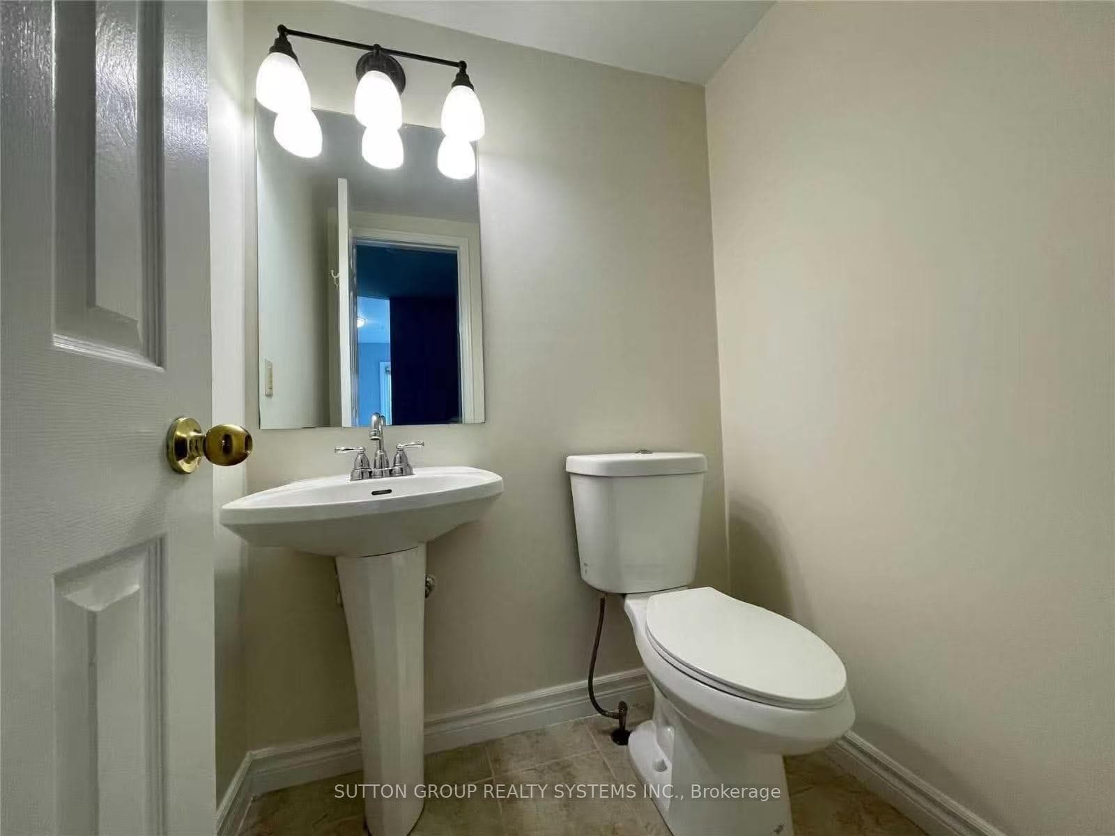 2275 Credit Valley Road Unit 100 photo 6