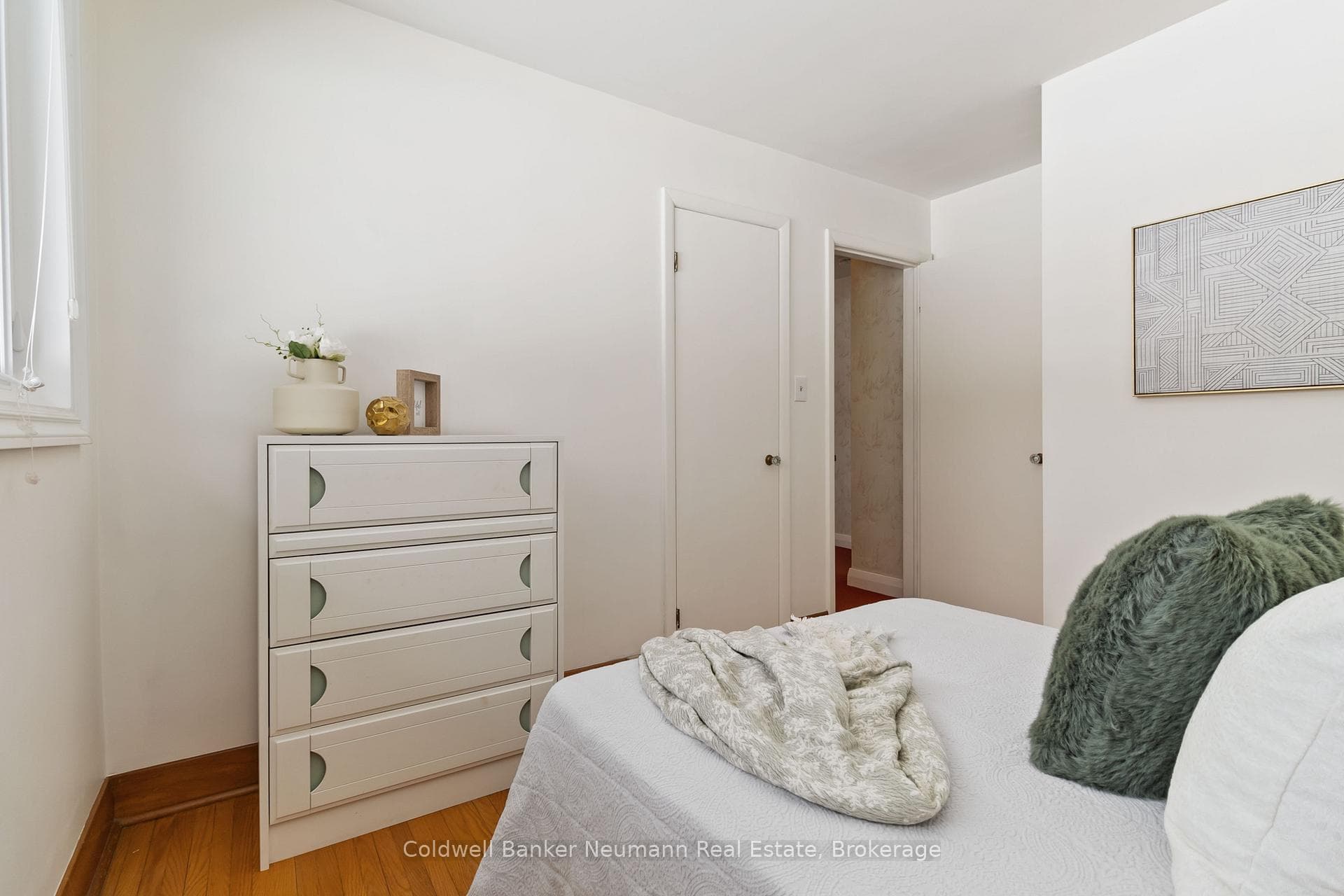 133 Westmount Road photo 31