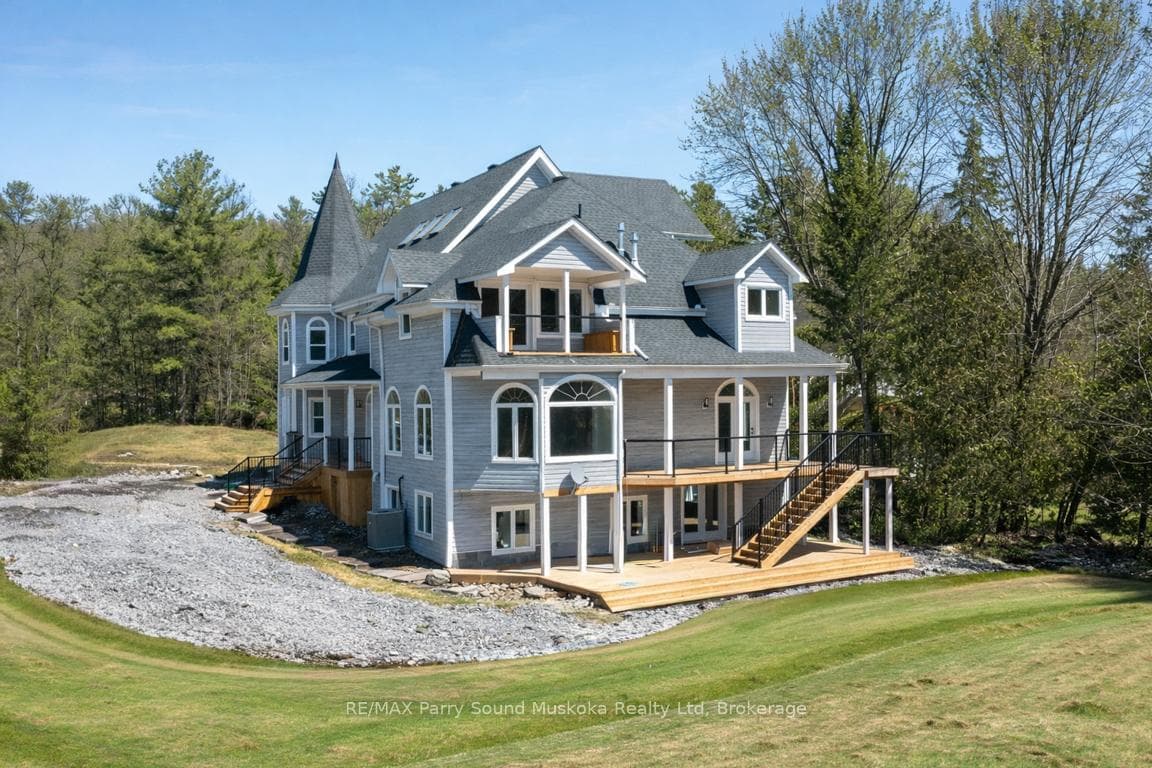 Stunning Lake House! Access to Lake Rosseau