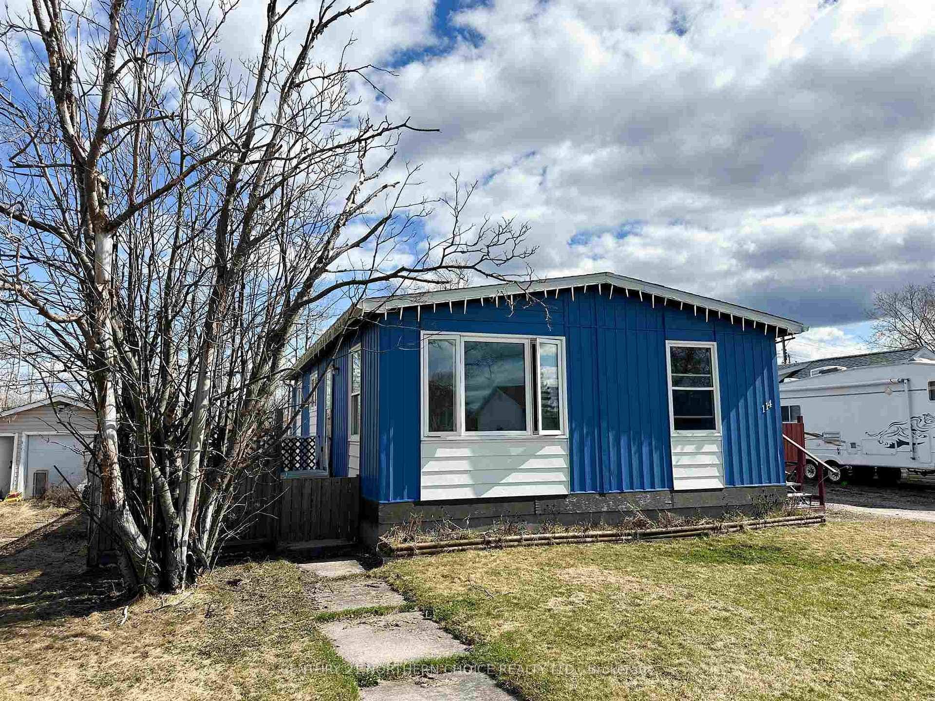 114 Dickenson Road photo 16