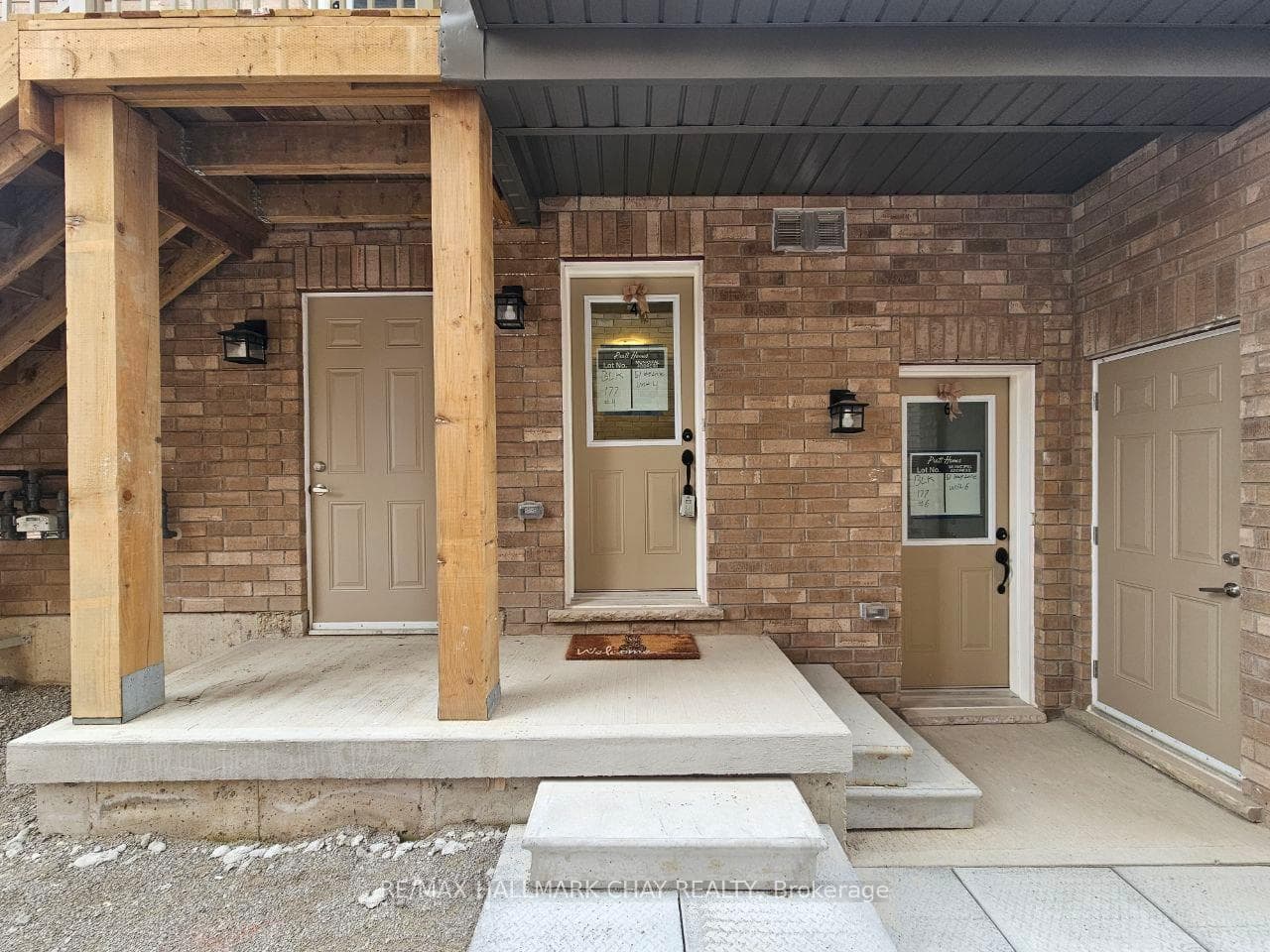 51 HAY Lane Unit 4 photo 3