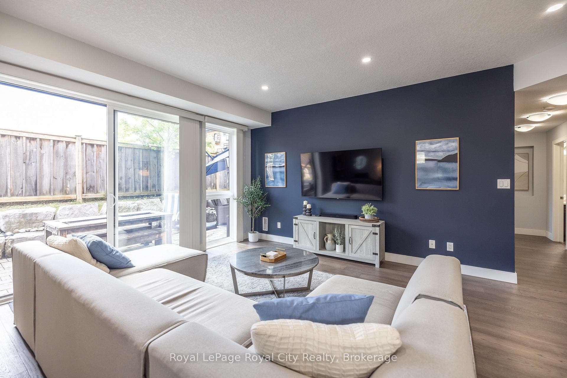 32 Arkell Road Unit 17 photo 20
