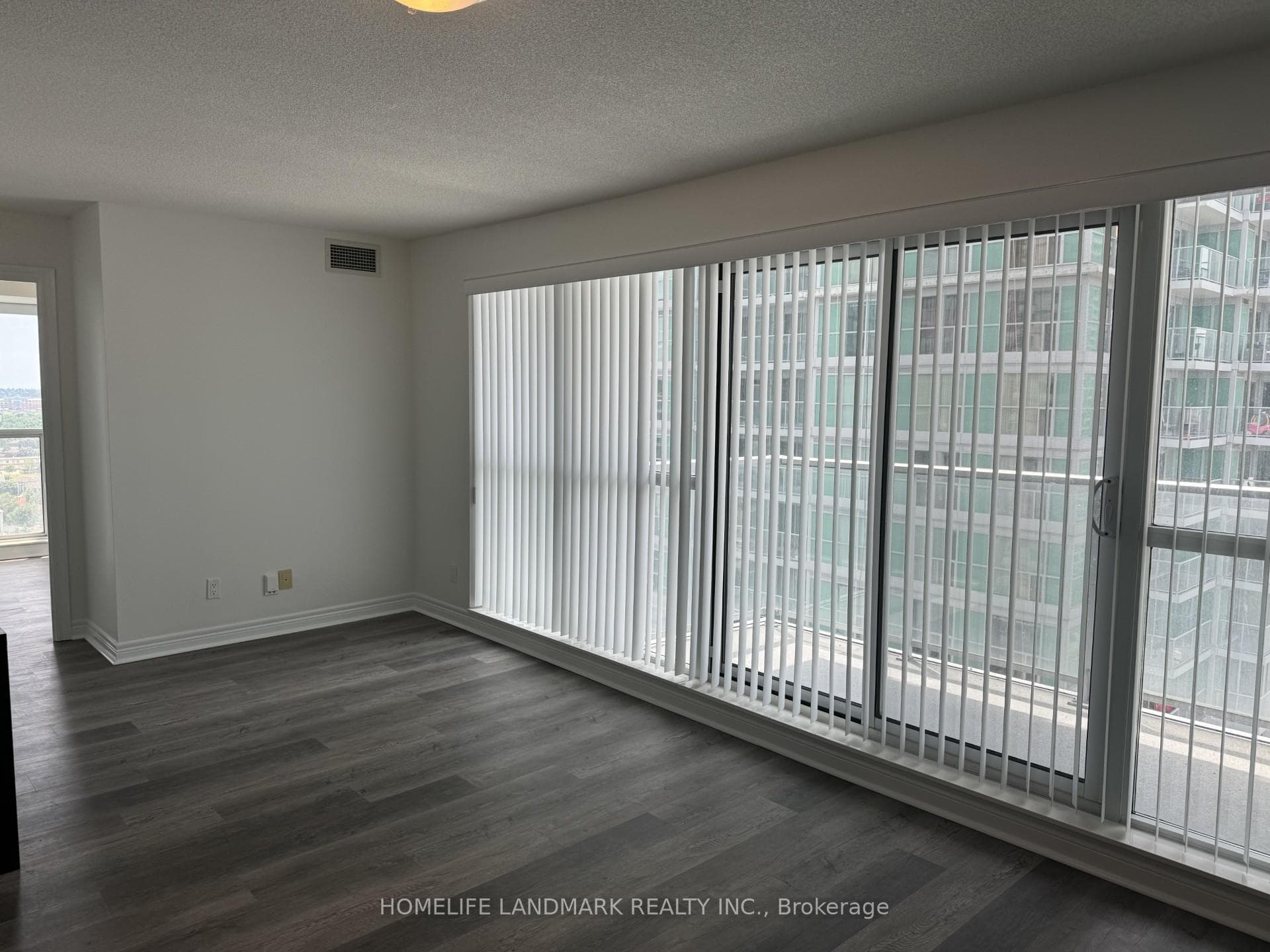 70 town centre Court Unit 2107 photo 2