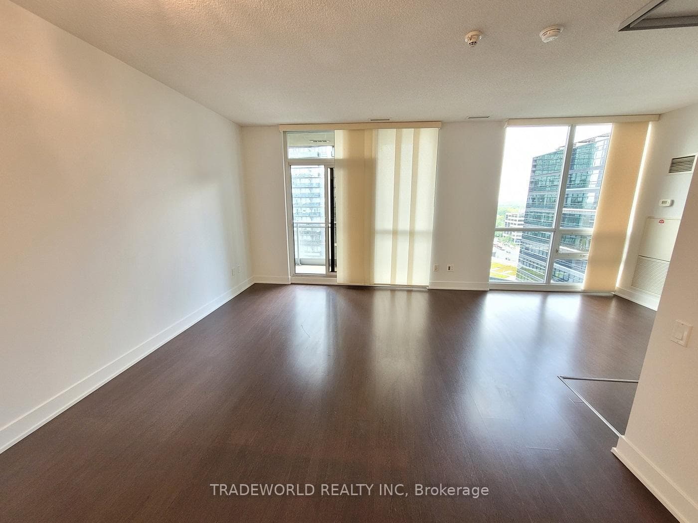23 Sheppard Avenue Unit 1902 photo 9