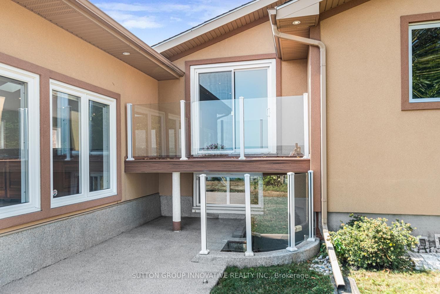 38 Lakeside Drive photo 40
