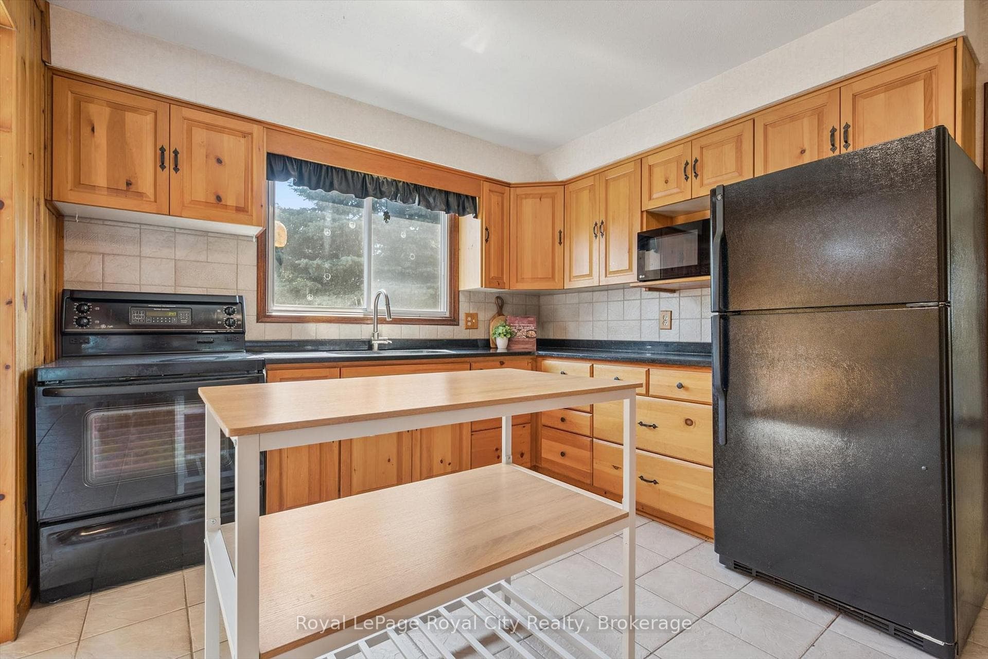 85 Sleeman Avenue photo 11