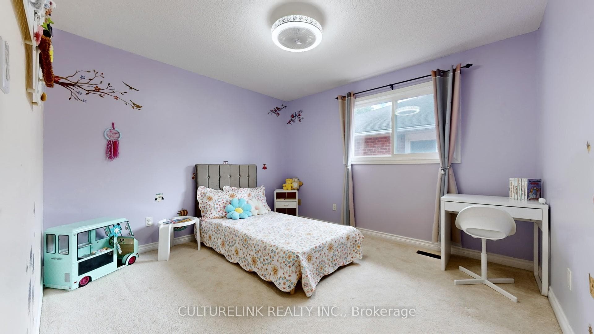 35 Edinburgh Drive photo 12