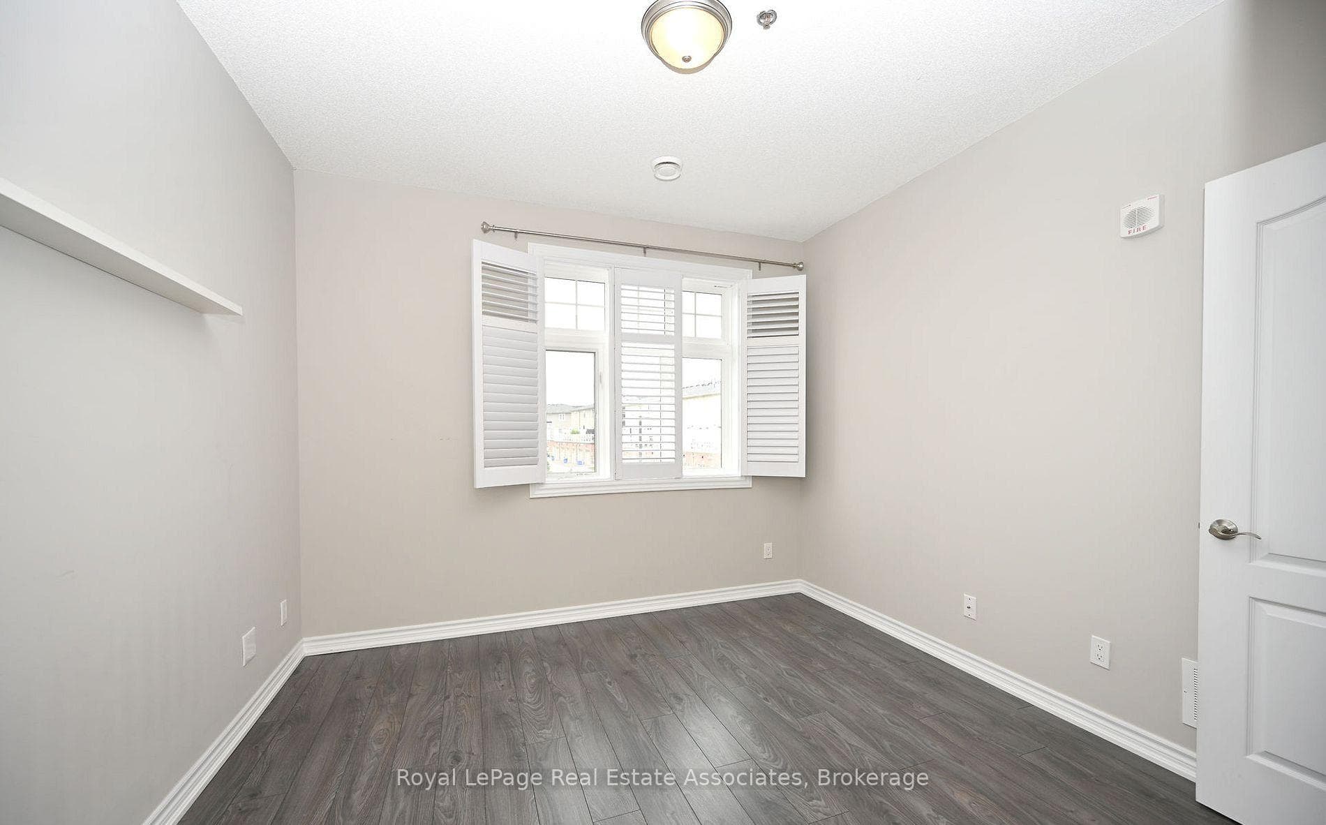 1370 Costigan Road Unit 209 photo 32