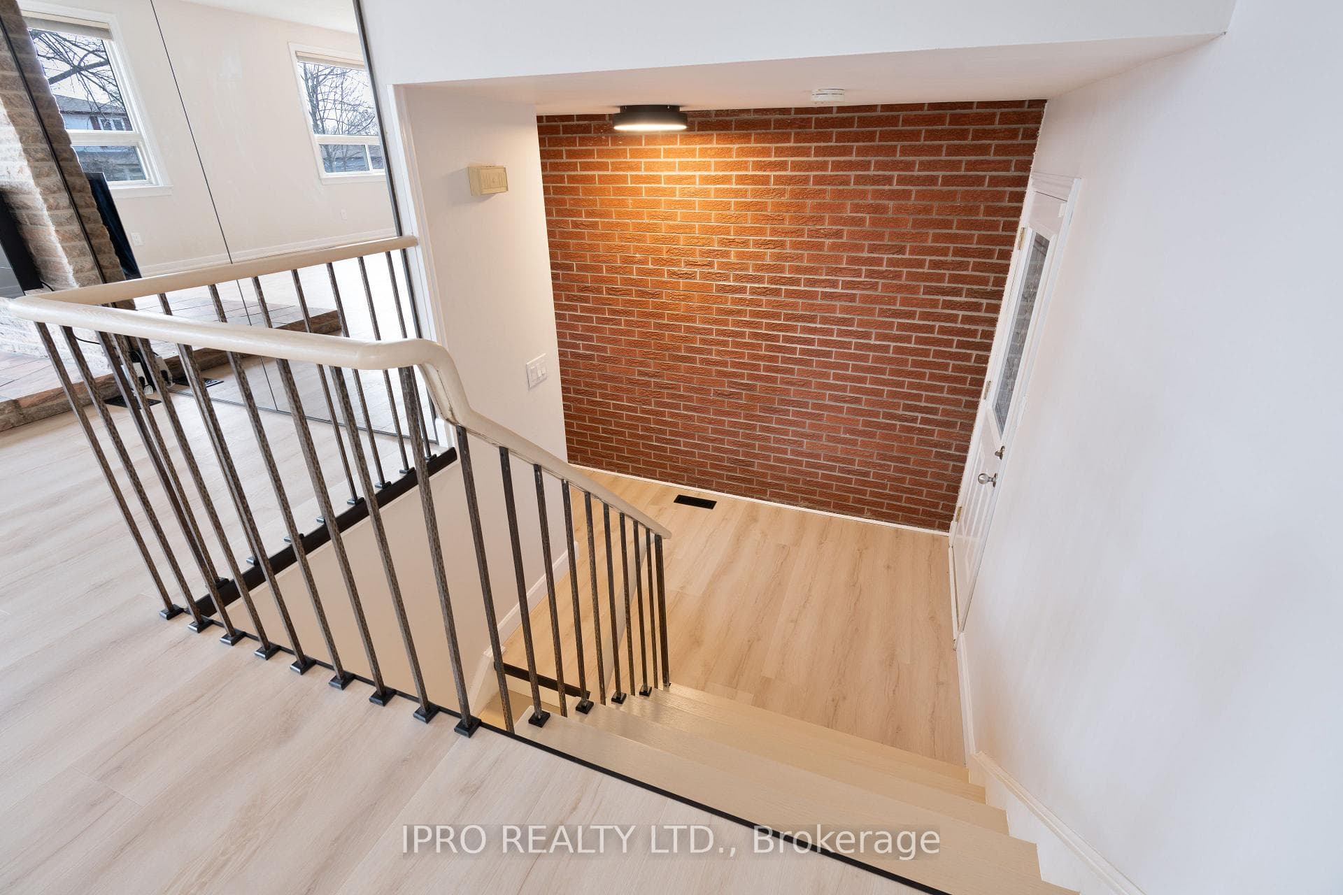 79 Glebe Crescent photo 11