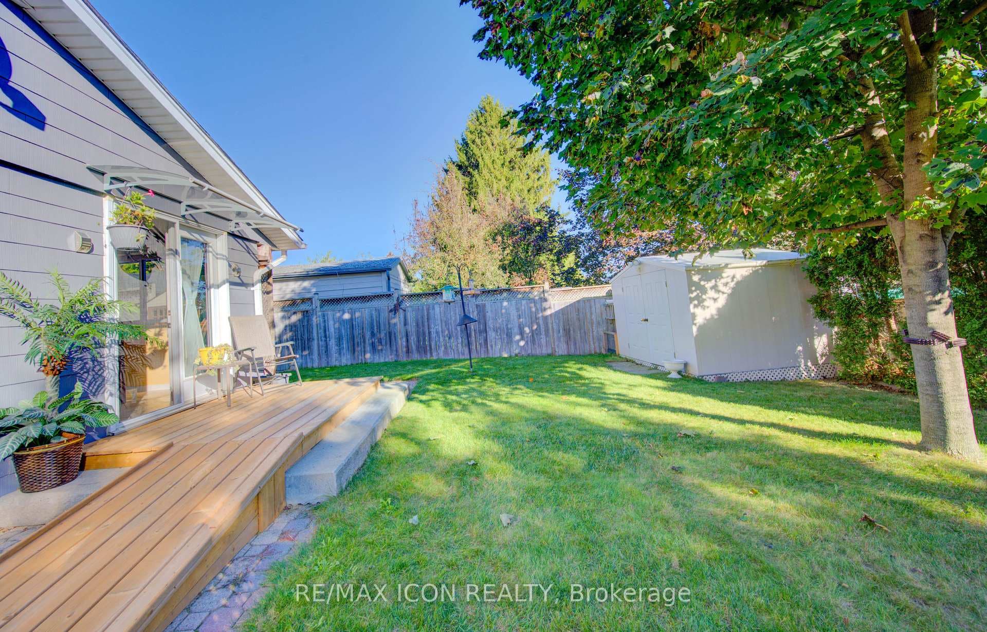55 Gracefield Crescent photo 38