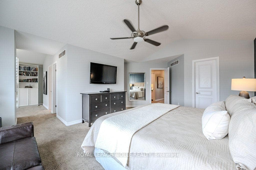 146 Maplecrest Drive photo 17