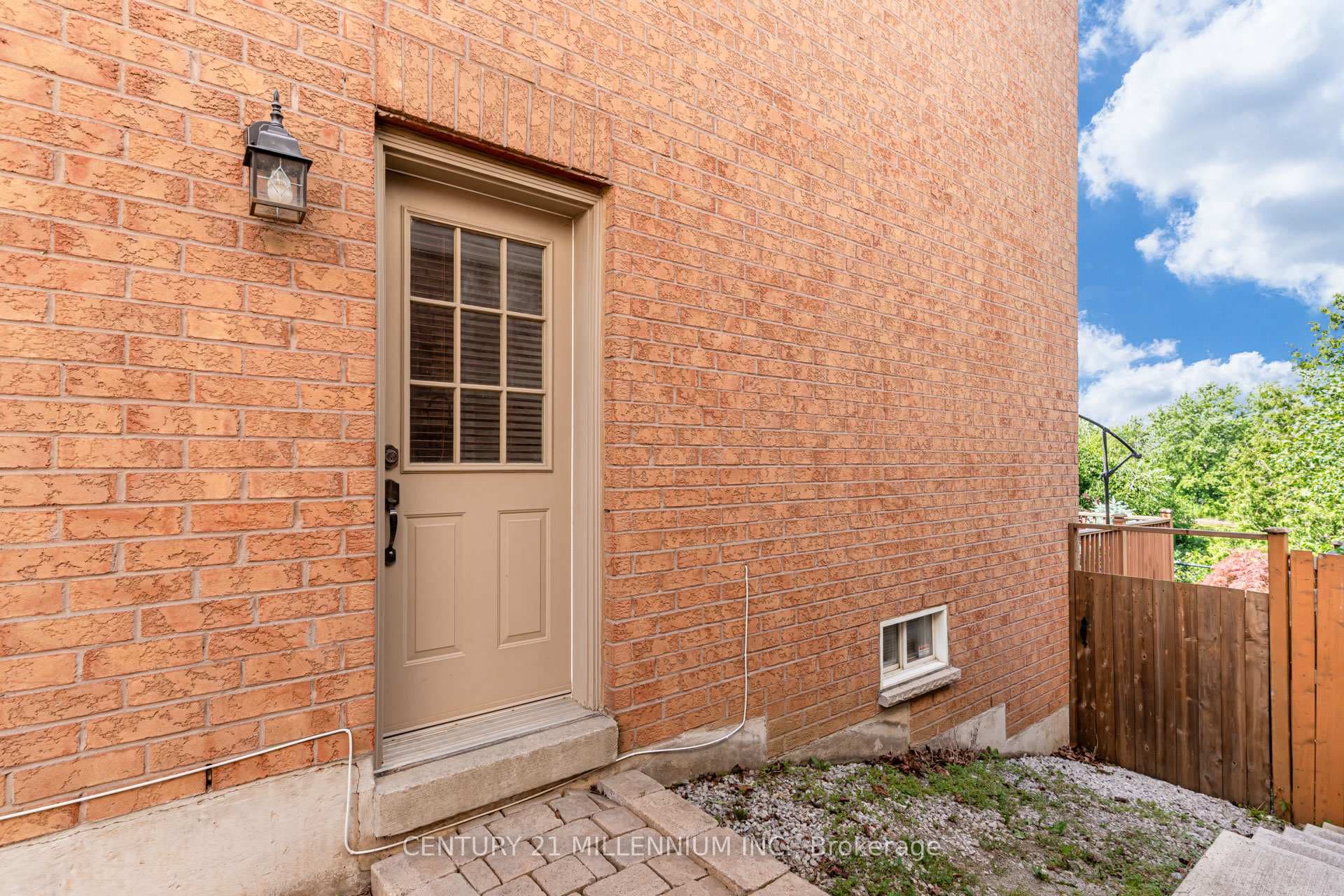 25 Heathwood Drive photo 28