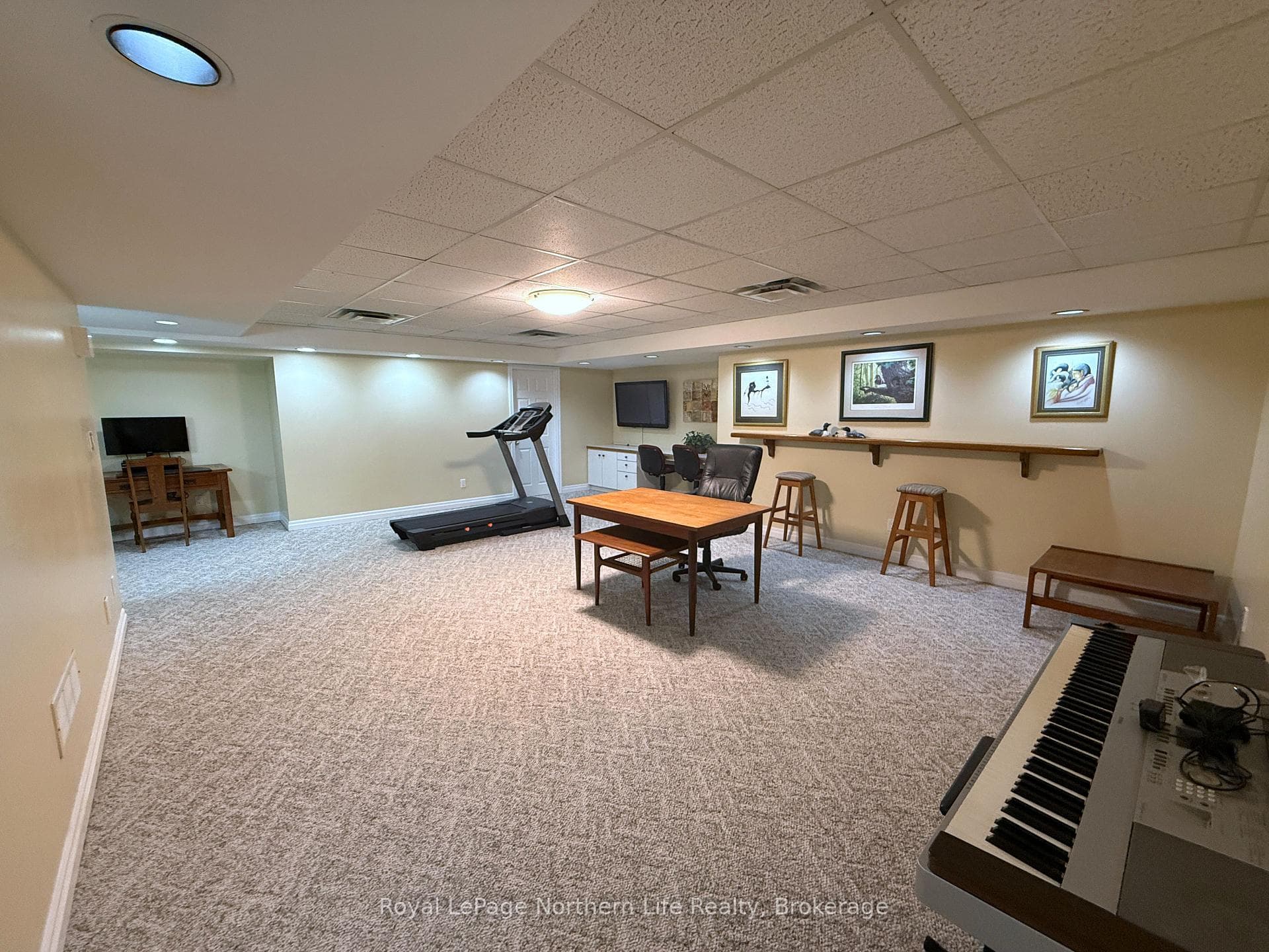 451 Champagne Road photo 35