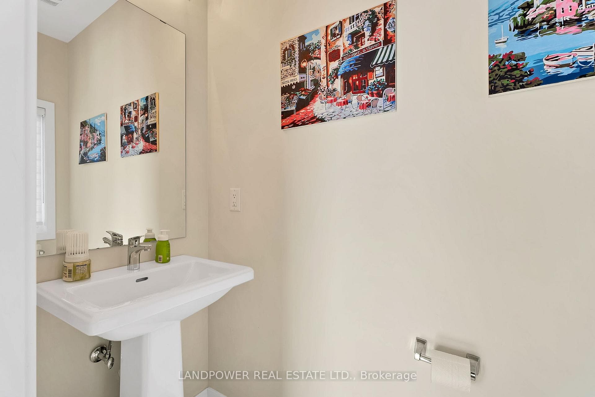 22 Sam Priestley Avenue photo 18