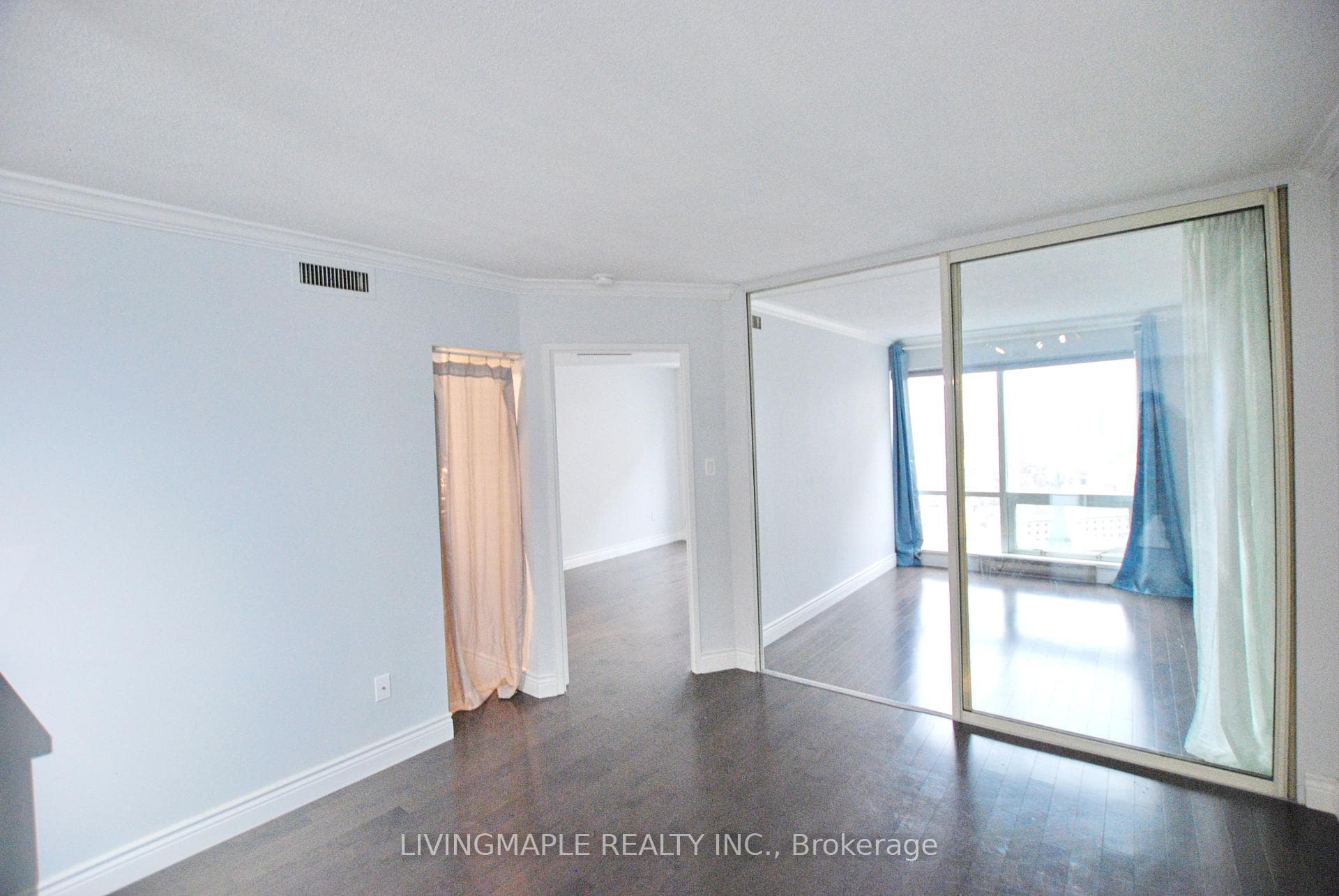 1001 Bay Street Unit 2102 photo 20