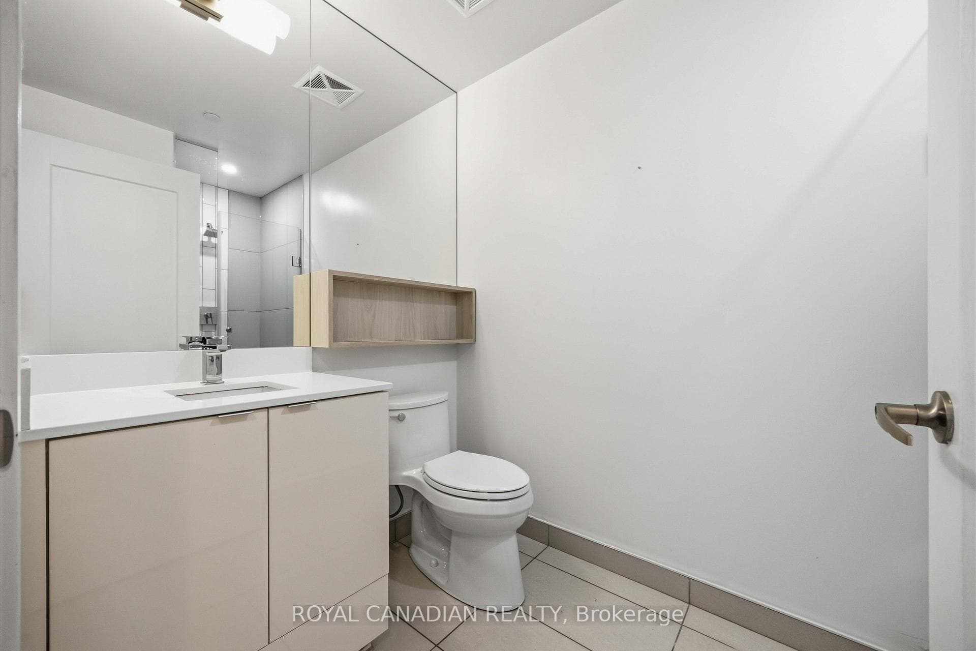 135 Lower Sherbourne Street Unit 1064 photo 21