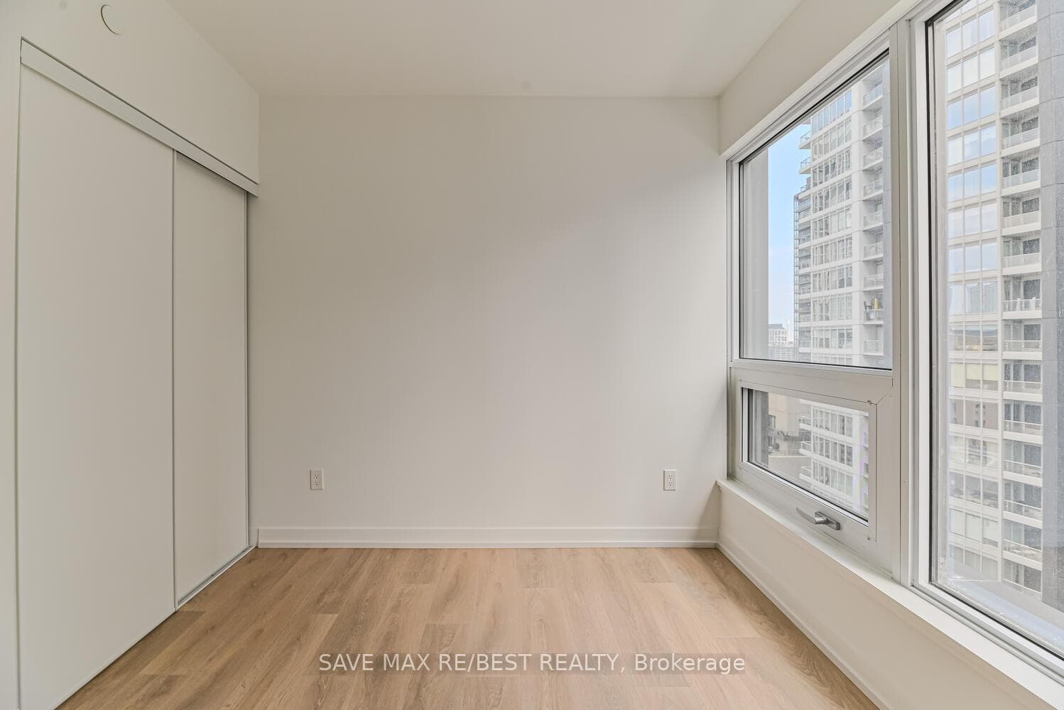 82 Dalhousie Street Unit 1903 photo 29