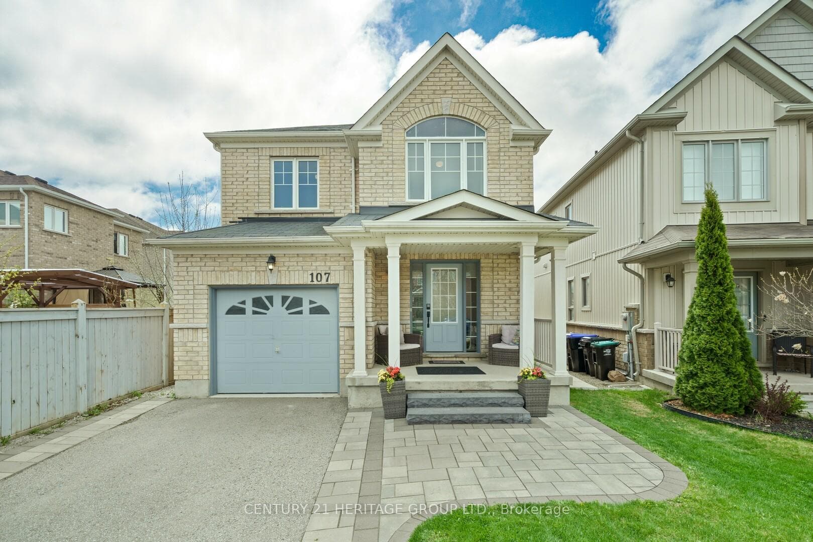 107 Rutherford Road photo 1