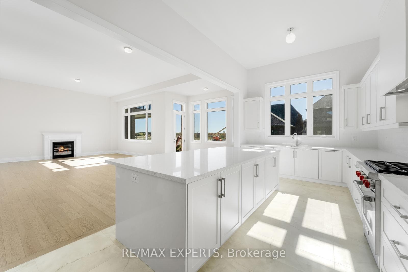 17 Saxby Farm Avenue photo 16