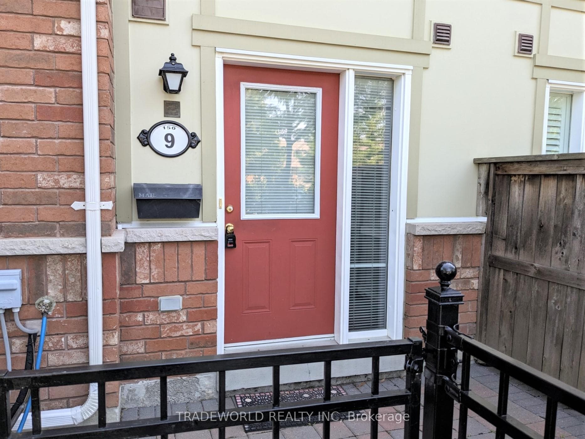 150 Chancery Road Unit 9 photo 2