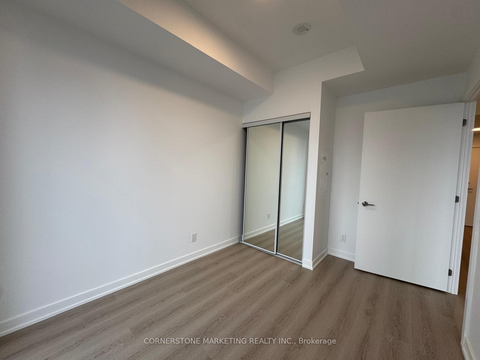 100 Queen Street Unit 2608 photo 7
