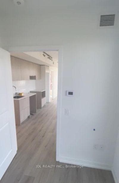 395 Bloor Street Unit 2502 photo 5
