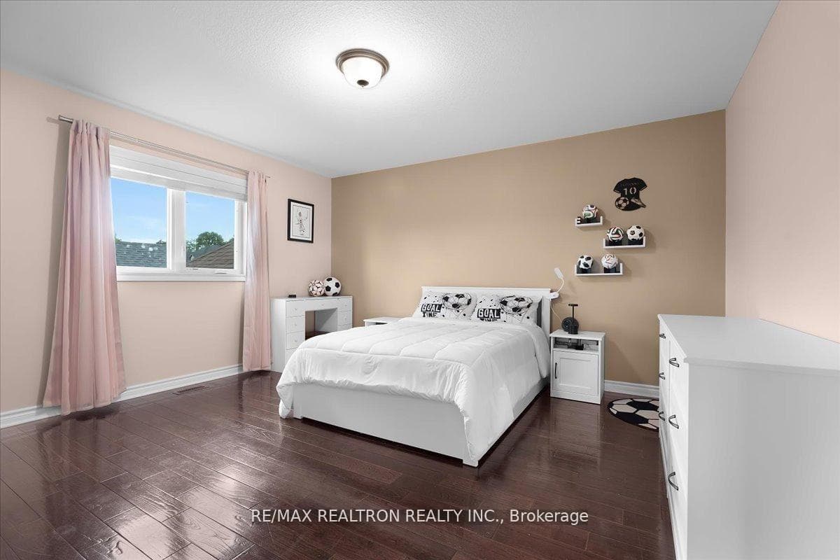 177 MARTIN Drive photo 14