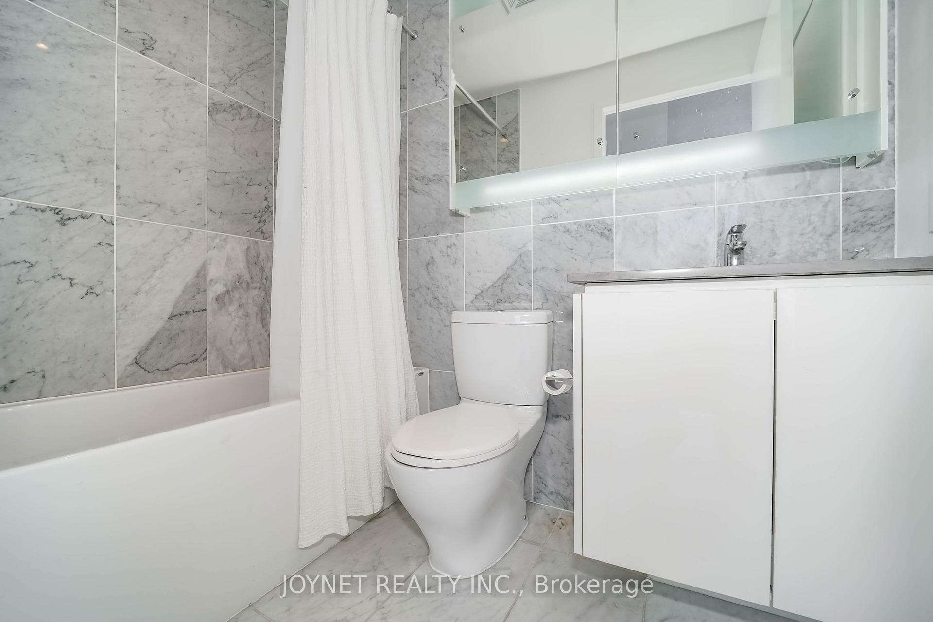 117 Mcmahon Drive Unit 2911 photo 30