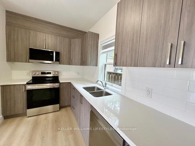 178 Woodward Avenue Unit 4 photo 1