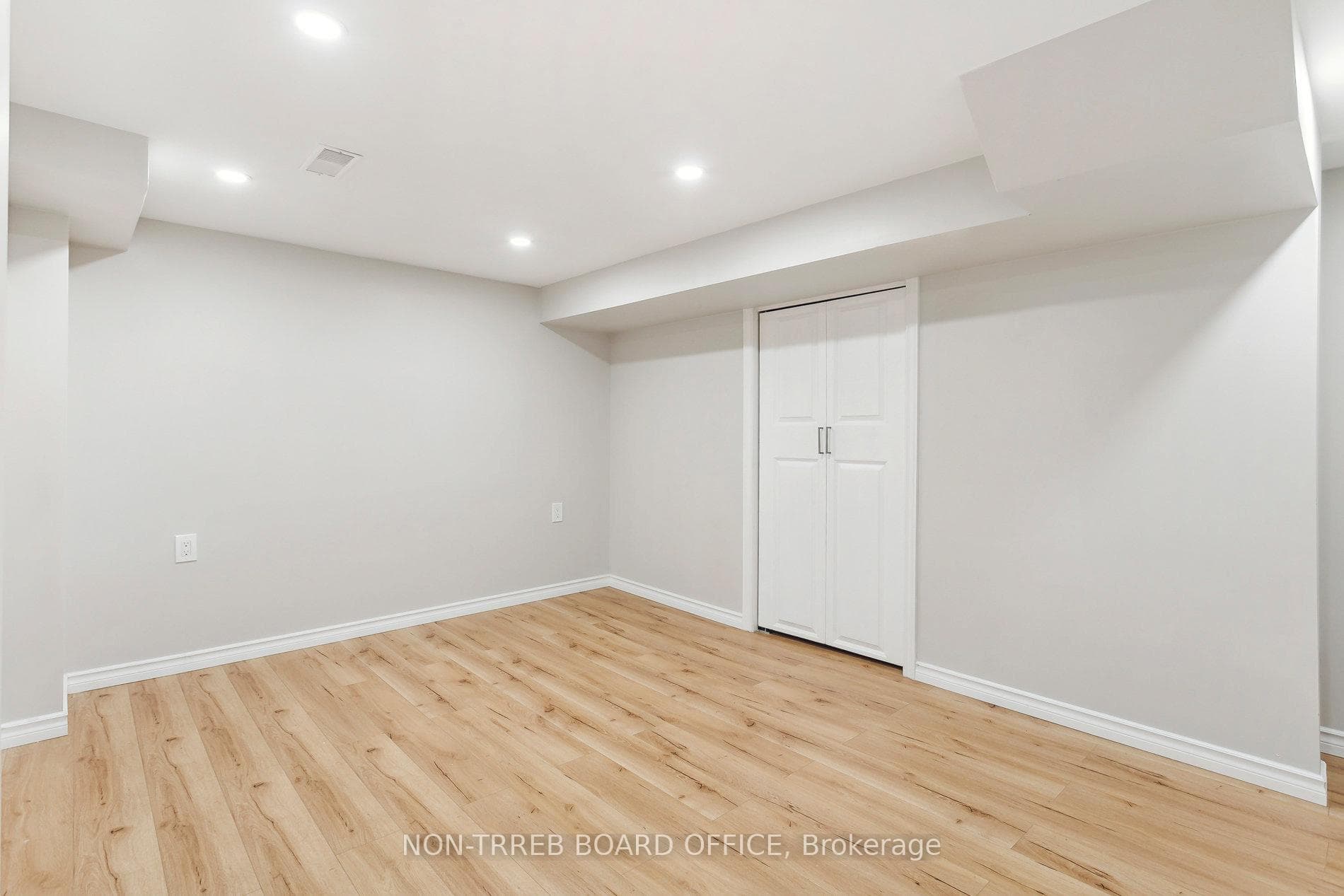136 Nautical Boulevard photo 5