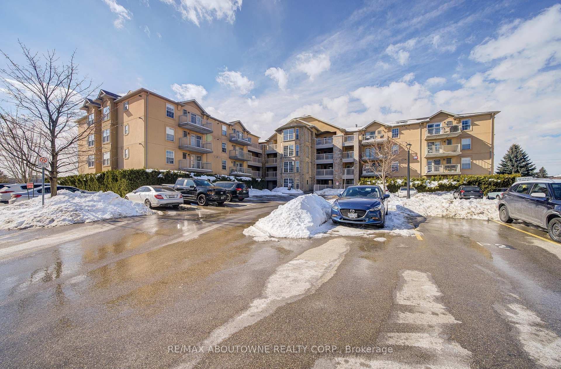 1490 Bishops Gate Unit 109 photo 1