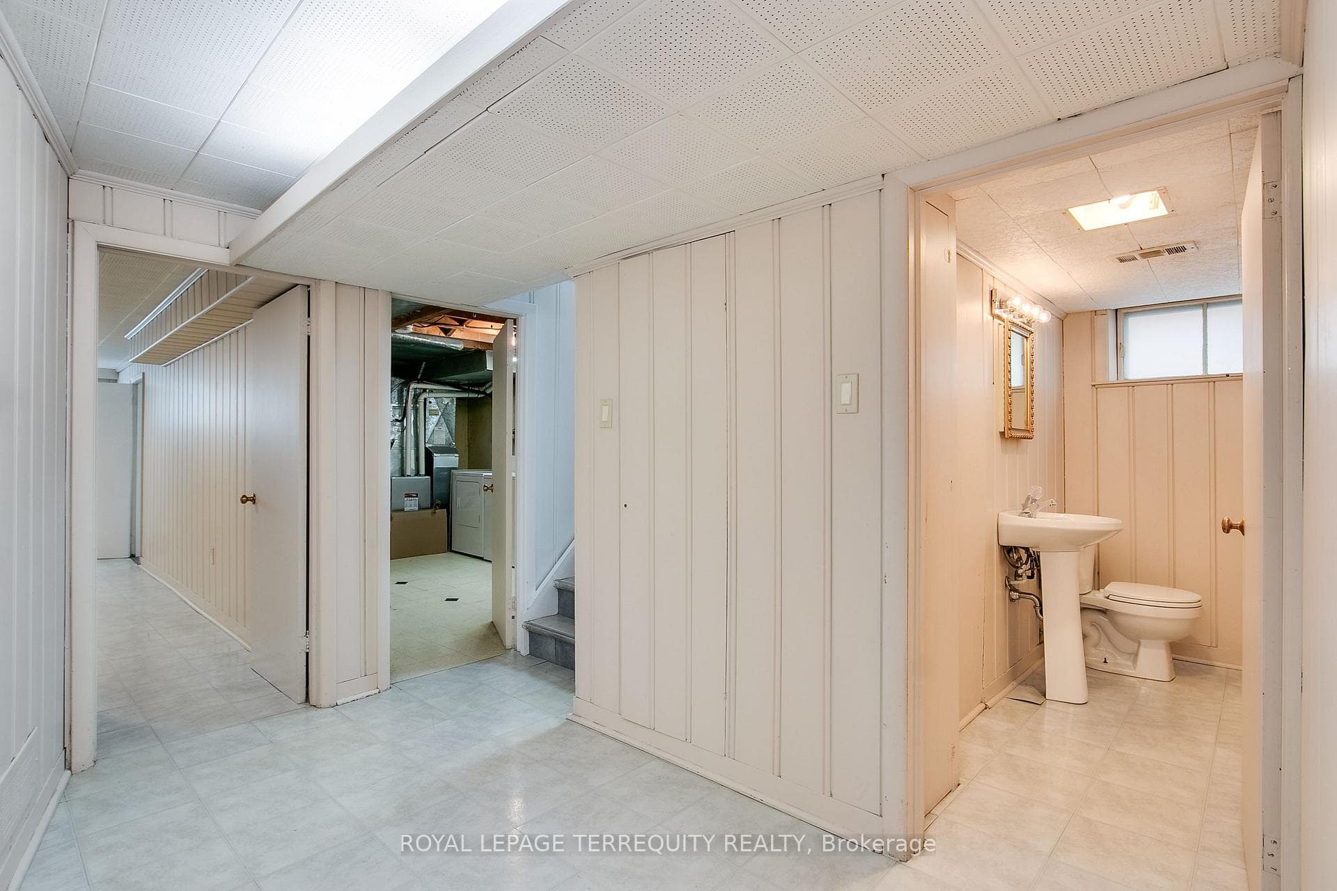 93 Searle Avenue photo 33