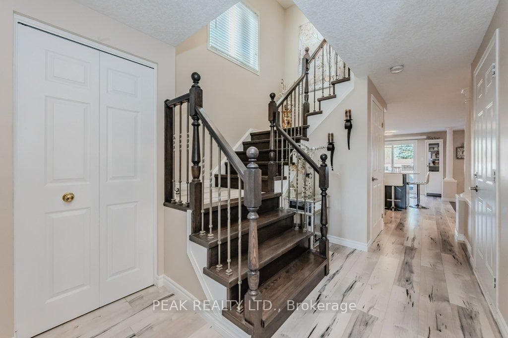 916 Atlantic Boulevard photo 4