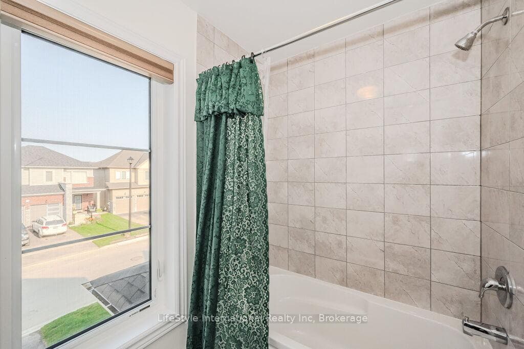 55 Povey Road photo 33