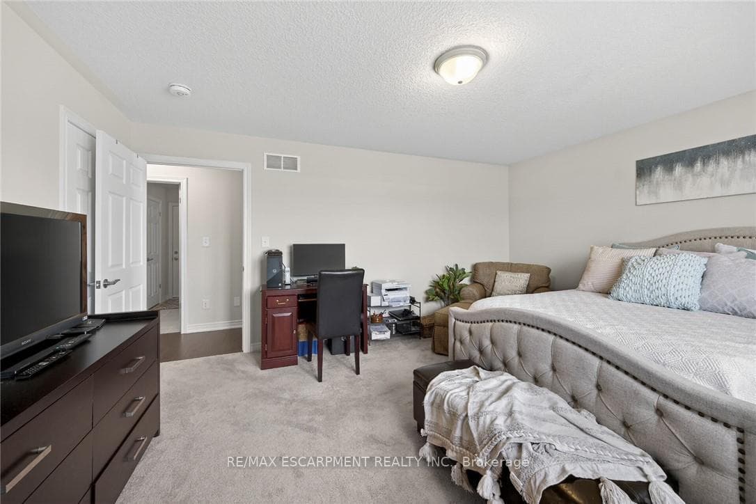 27 Bonnie Drive photo 24
