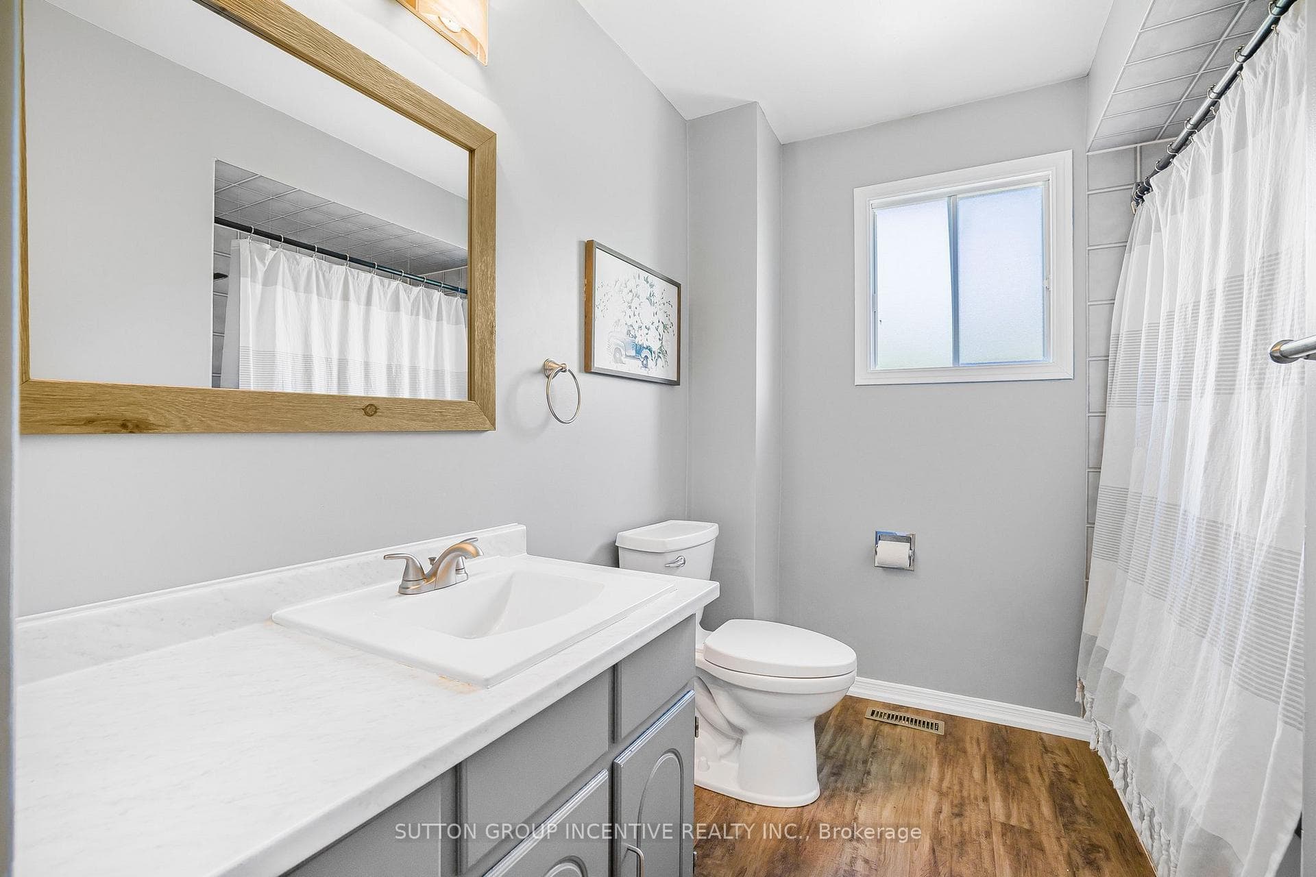 375 Millard Street photo 31