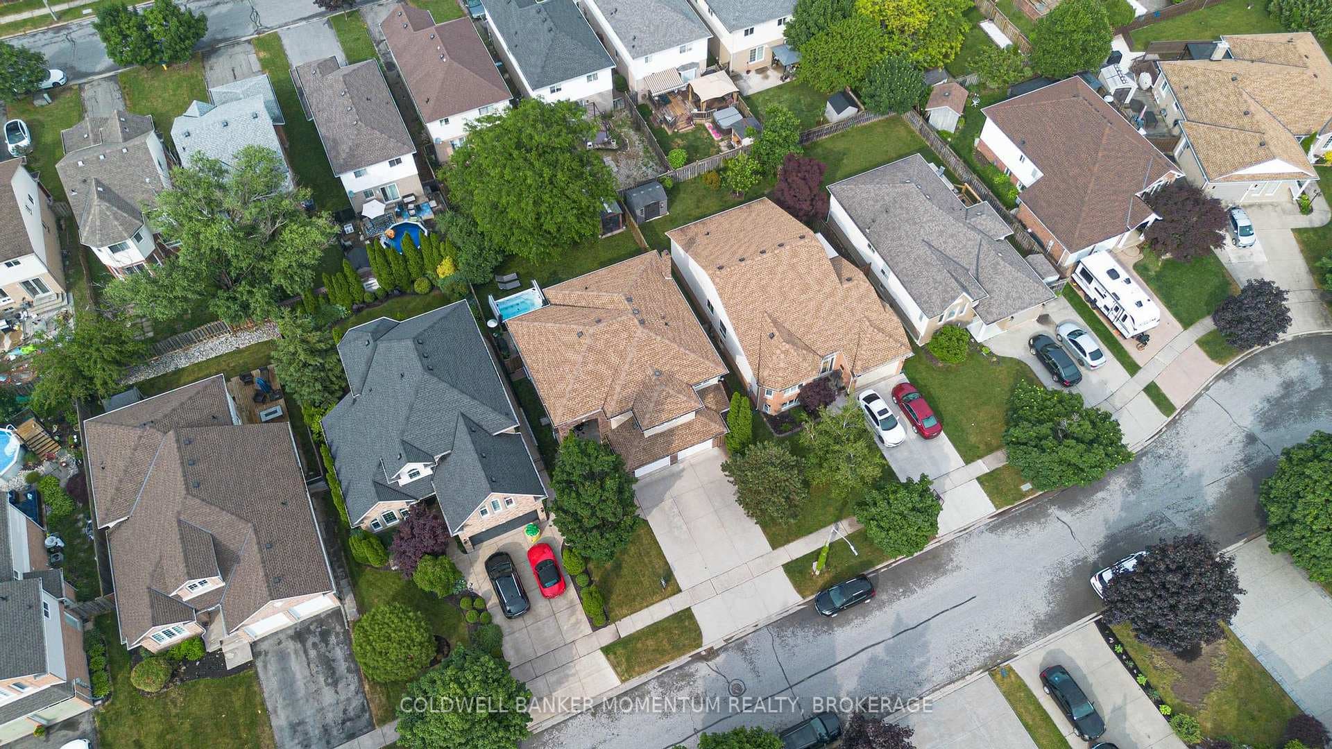 163 Crysler Crescent photo 40