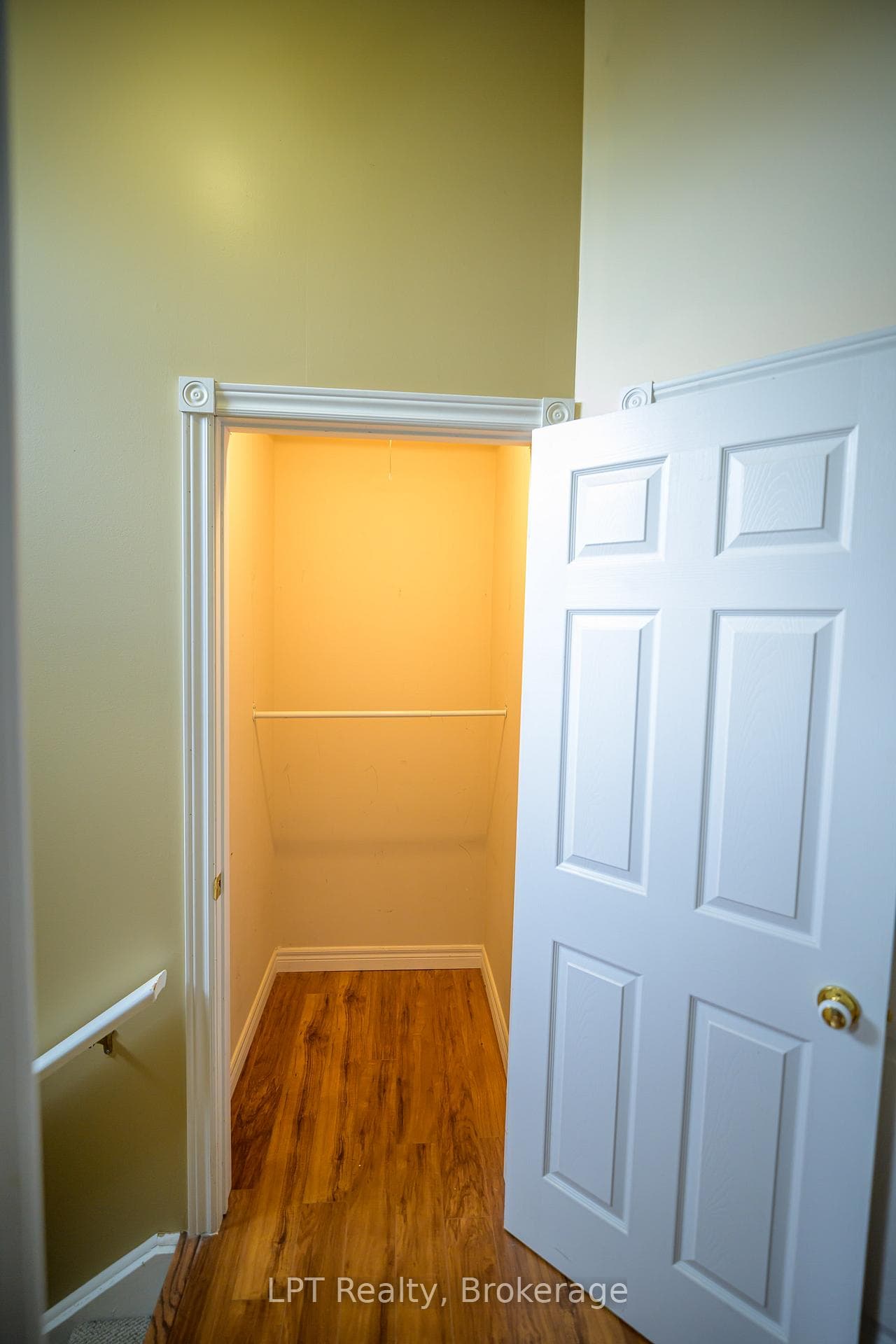 317 Queen Street Unit 302 photo 21