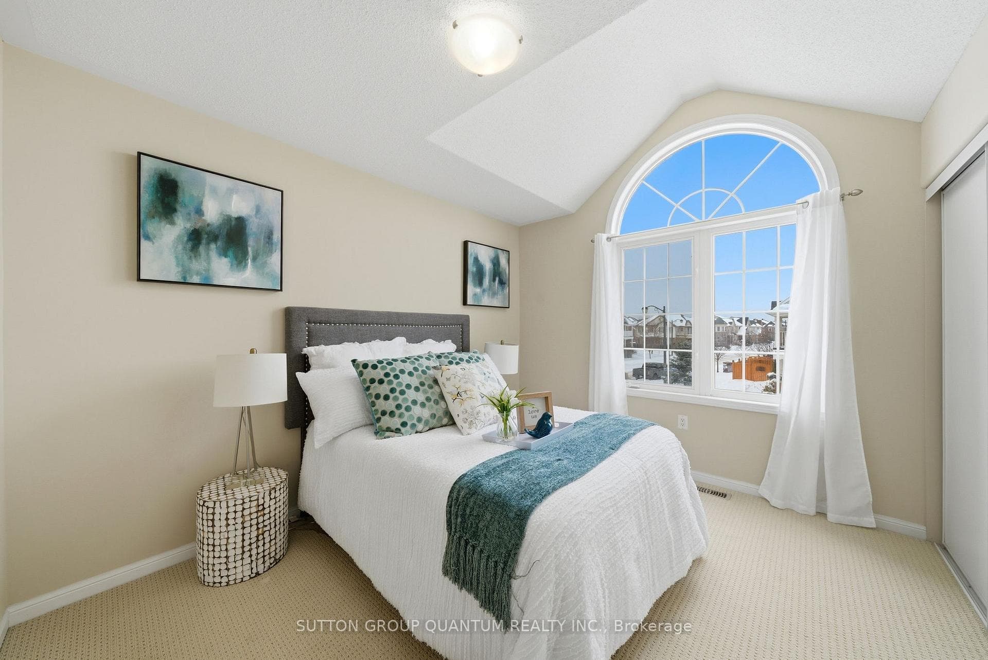 866 Cousens Terrace photo 19