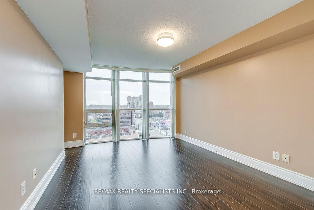 9 George Street Unit 702 photo 13