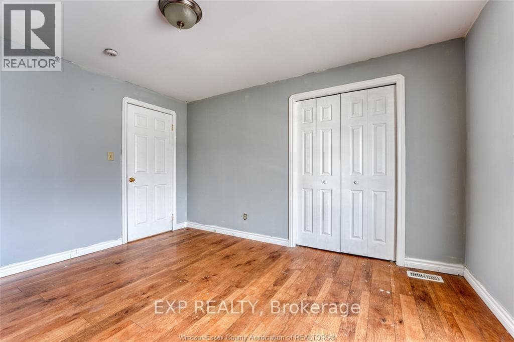 46 Chestnut Street photo 15