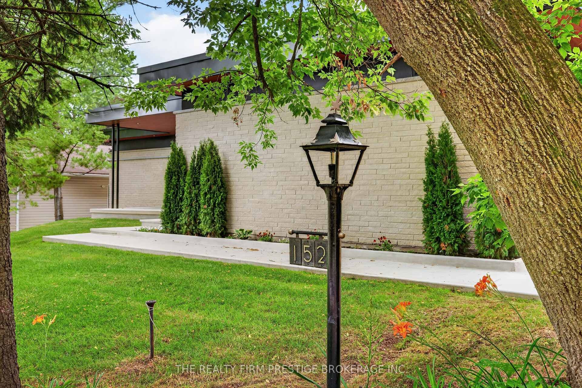 152 St Andrew Street photo 2